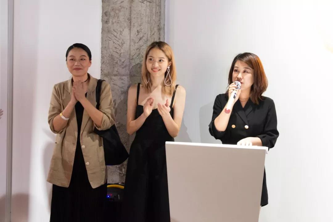 頒發年度優秀學生