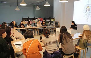 那些美術(shù)館的“打工人”都在做什么？